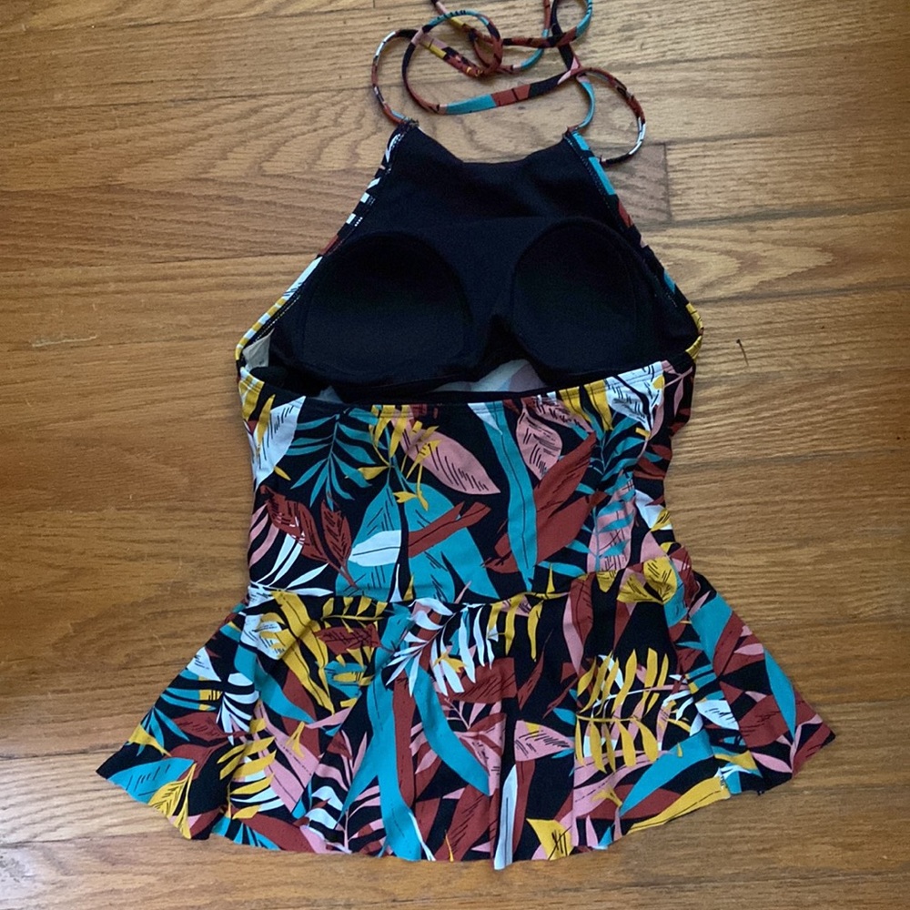 Floral Tankini bathing suit top - Picture 4 of 6